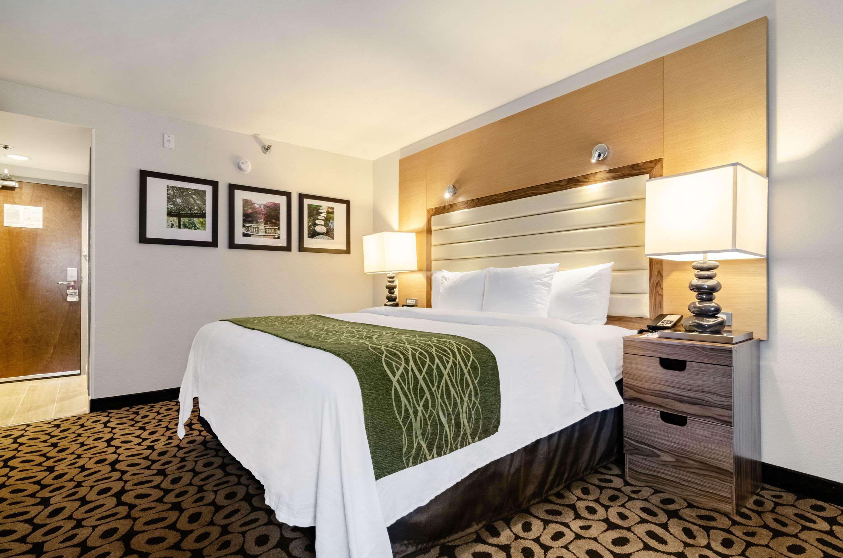 Comfort Inn Raleigh Midtown Εξωτερικό φωτογραφία