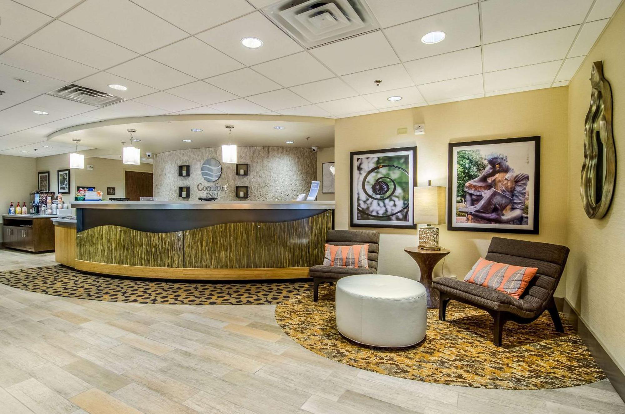 Comfort Inn Raleigh Midtown Εξωτερικό φωτογραφία